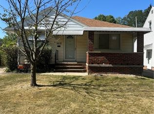 5610 Dunham Rd, Maple Heights, OH 44137