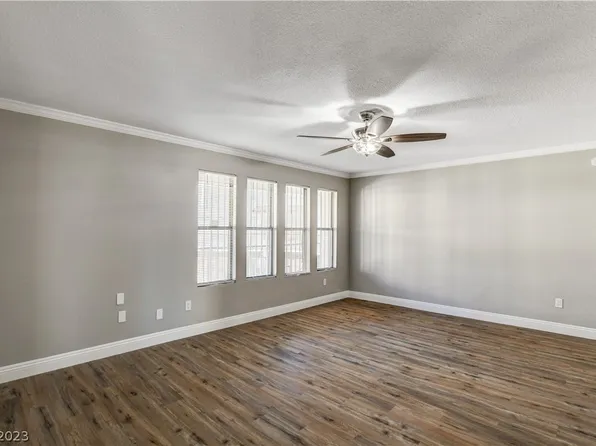 2080 Karen Ave #51, Las Vegas, NV 89169