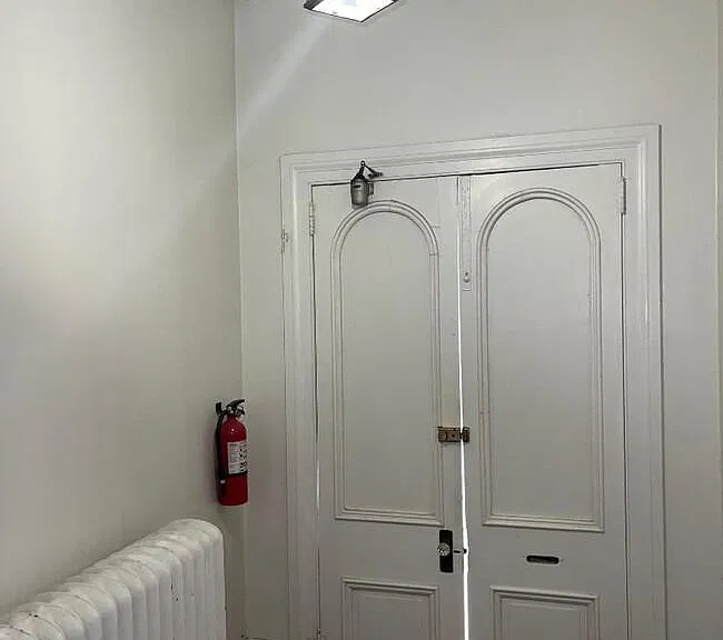 25 E Washington St #2R — Photo 5