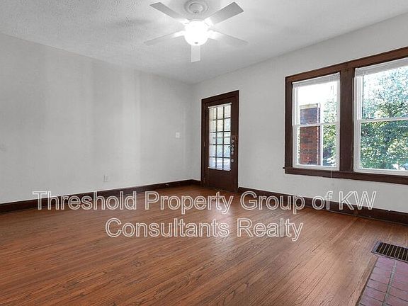 3rd image of 1126 Northwest Blvd Unit 1130