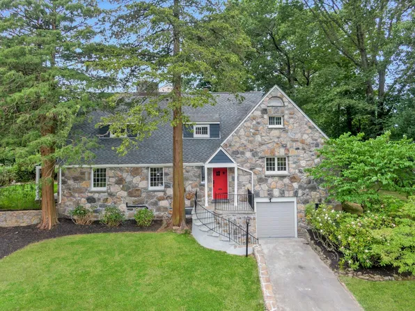 92 Glenwood Avenue, New Rochelle, NY 10801