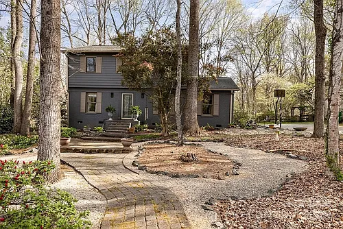 929 Autumnwood Ln Photo 1