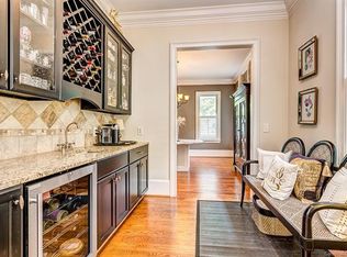 1324 Ivey Dr, Charlotte, NC 28205