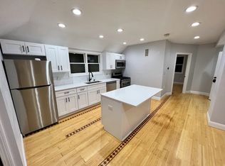 145 Surrey St FLOOR 2, Medford, MA 02155