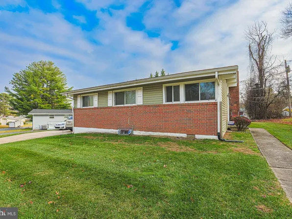 8205 Arrowhead Rd, Baltimore, MD 21208