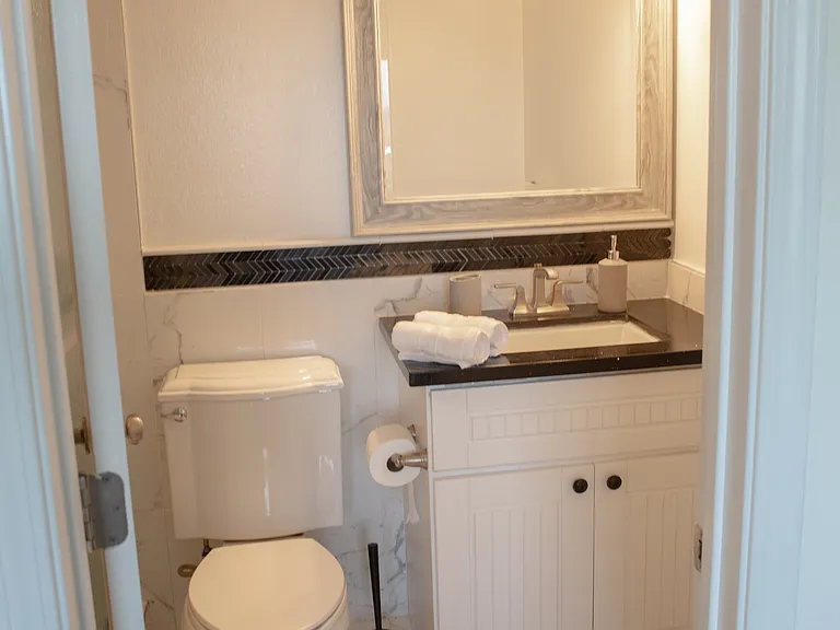 11357 Linares St — Photo 8