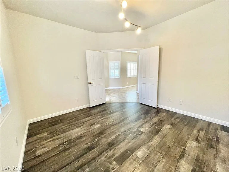 5014 Tunnel Falls Dr — Photo 6