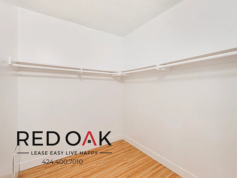 12605 Kensington Ln #7 — Photo 11