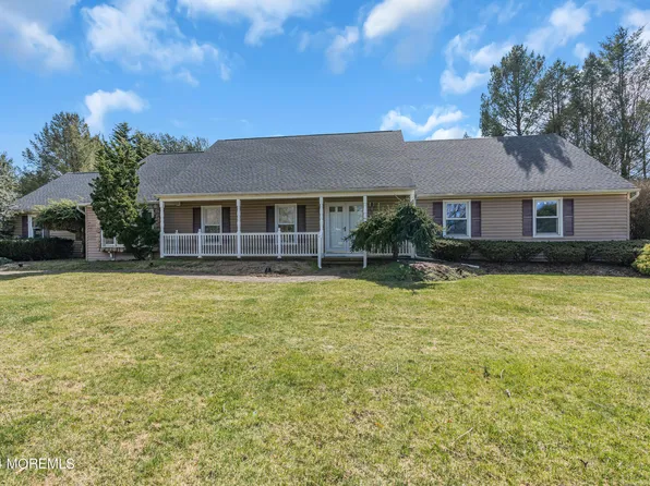 10 Apple Grove Drive, Holmdel, NJ 07733