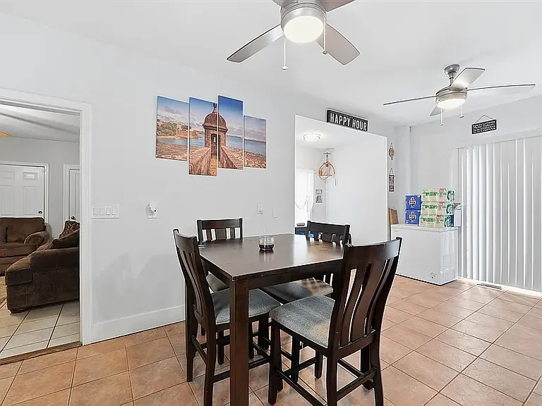 25 East St #1 — Photo 4