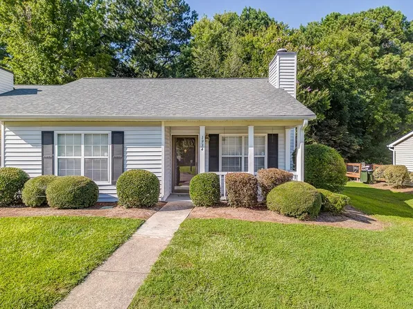 1934 Springchase Way, Dalton, GA 30720