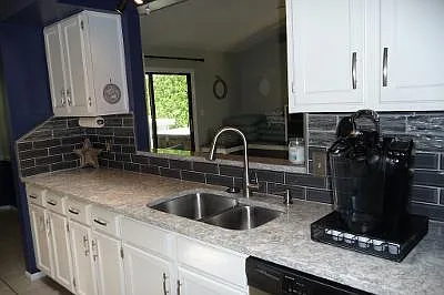 422 Avocado Ave — Photo 16