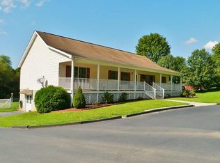 455 Haughton Williams Rd, Franklin, NC 28734