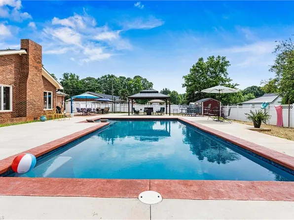 312 Rumple St, Troutman, NC 28166