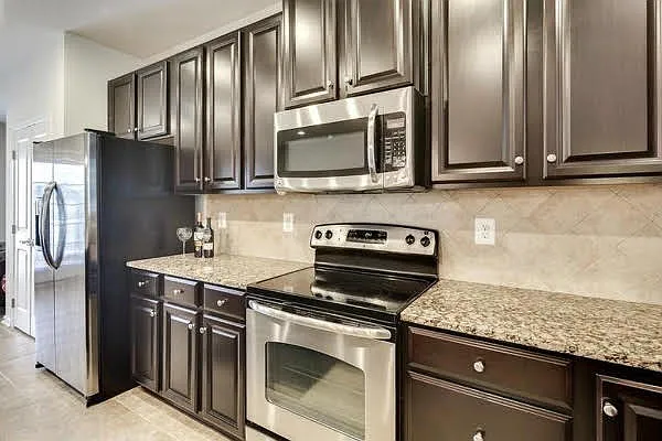 8609 Enoch Pratt Dr — Photo 20