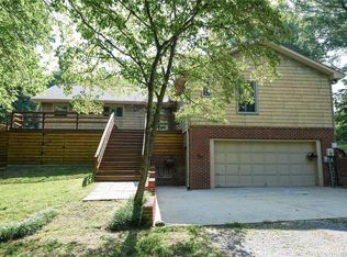 550 Hager Lake Rd, Mooresville, NC 28115