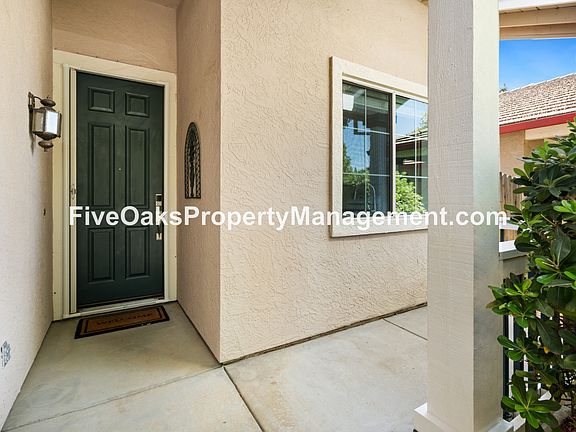 2nd image of 885 Rathbone Cir