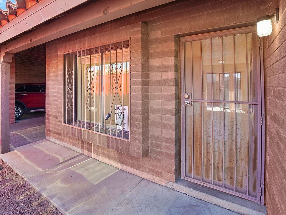1st image of 3813 N Stone Ave