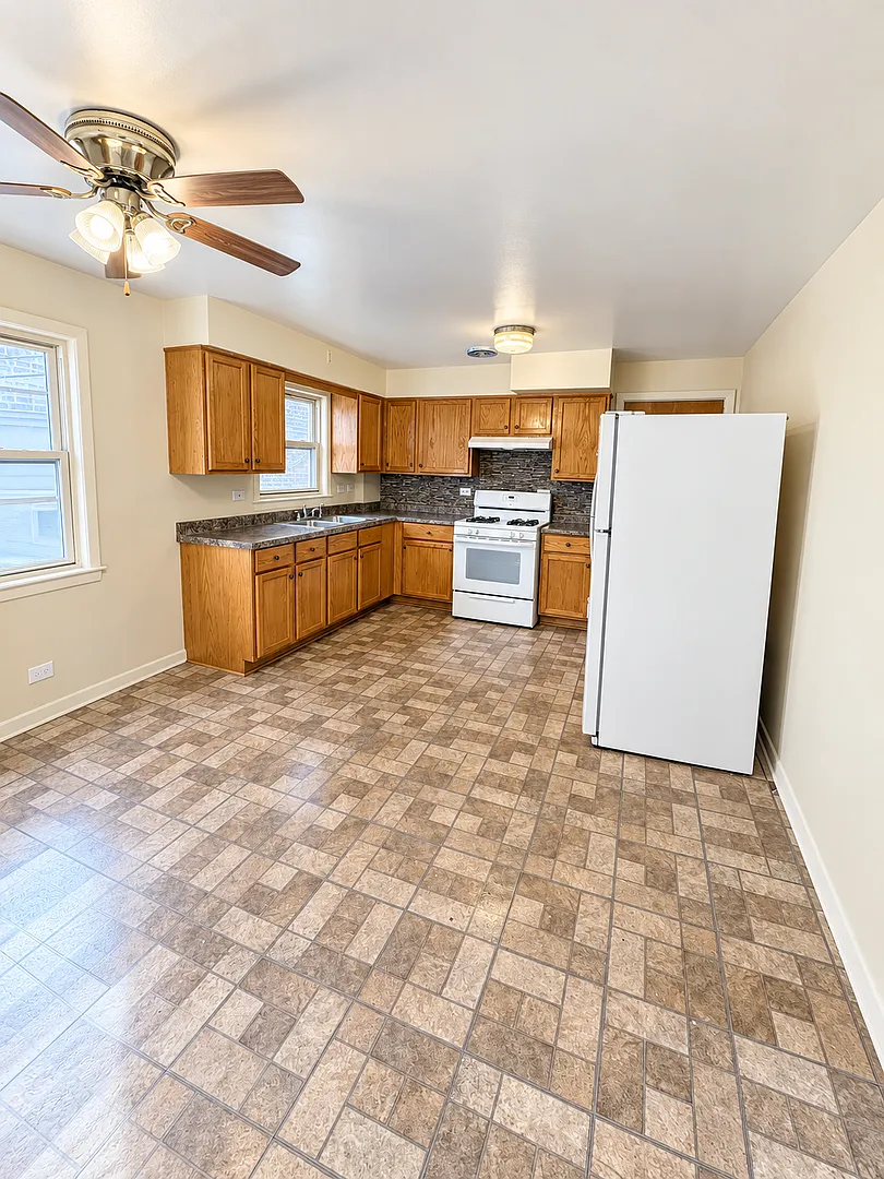 7842-7844 S Jeffery Blvd. — Photo 1