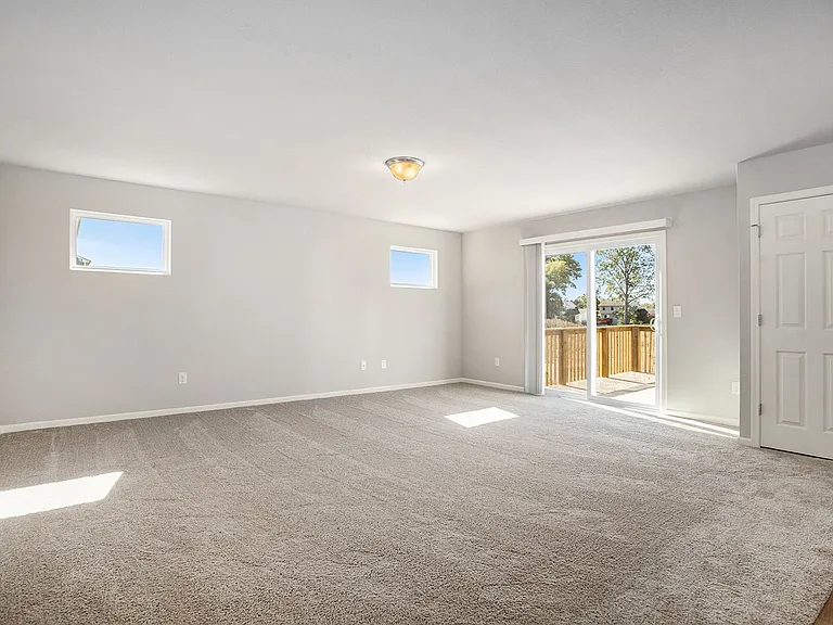 8222 Crestbrook Ct — Photo 7