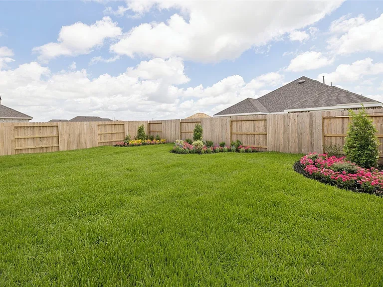556 Day Station Dr — Photo 27