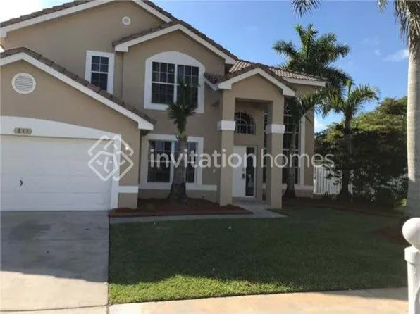 611 SW 178th Way, Hollywood, FL 33029