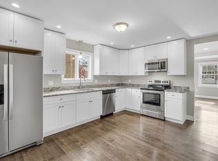 7 Townsend St #A, Pepperell, MA 01463