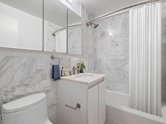 4th image of 85 E End Ave APT 8B
