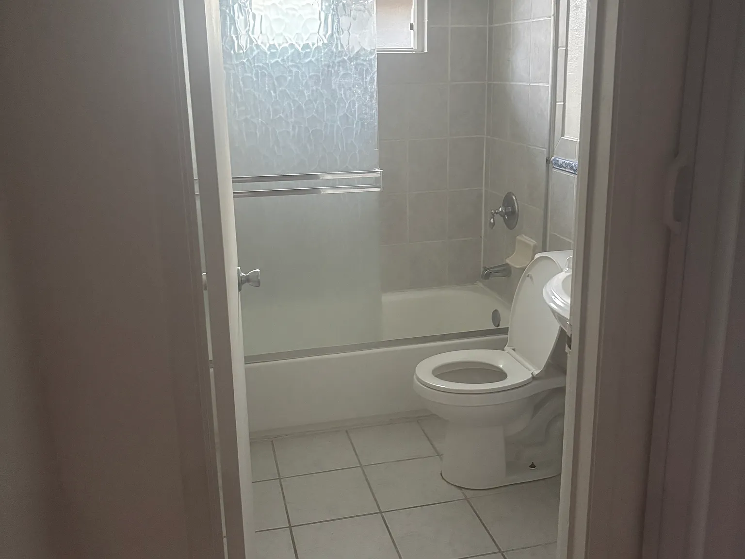 2 bed, 924 sqft, $1,650 — Photo 3