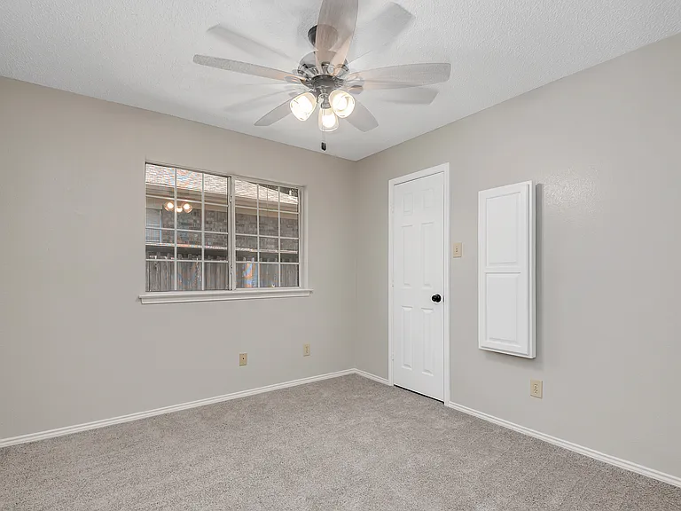 717 Marble Canyon Cir — Photo 25