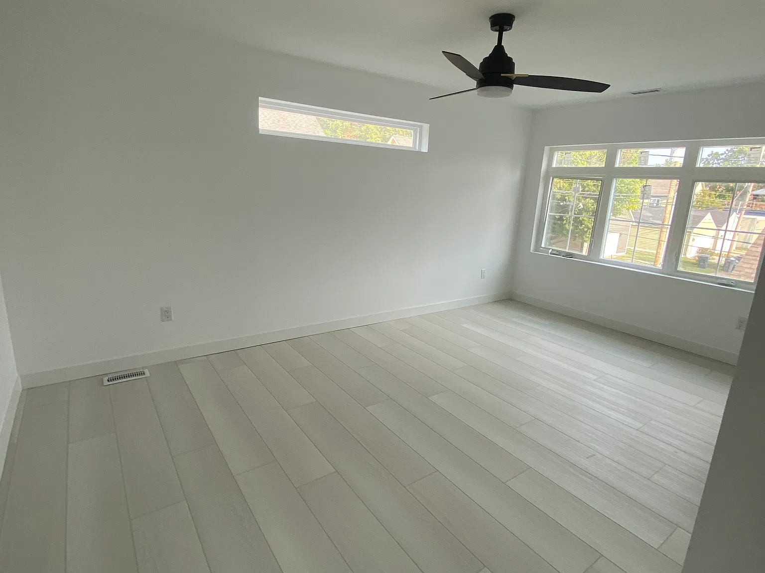 3 bed, 1800 sqft, $3,800 — Photo 3