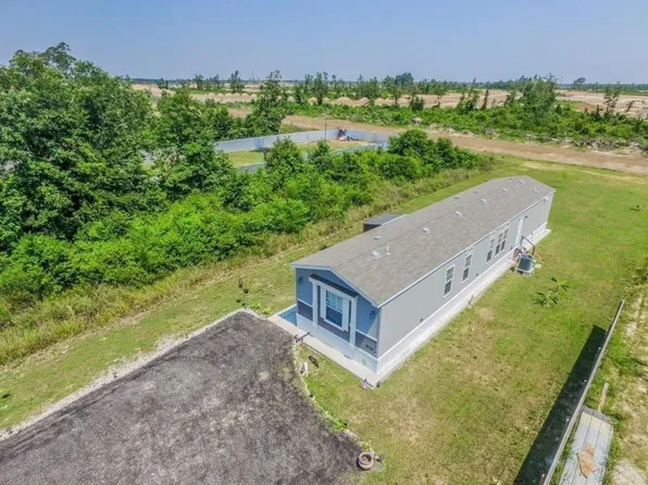 2056 Road 5210, Cleveland, TX 77327