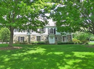 2979 Broxton Rd, Shaker Heights, OH 44120