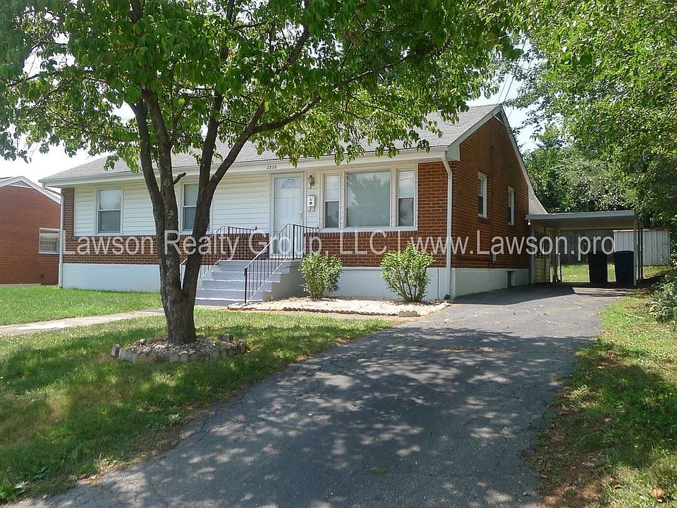 1st image of 2826 Luray St NE