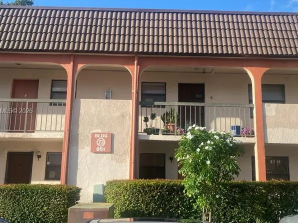851 NE 209th Ter #204-23, Miami, FL 33179