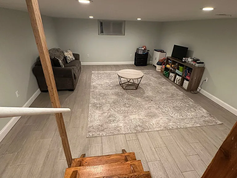 176 Merwin Ave — Photo 15