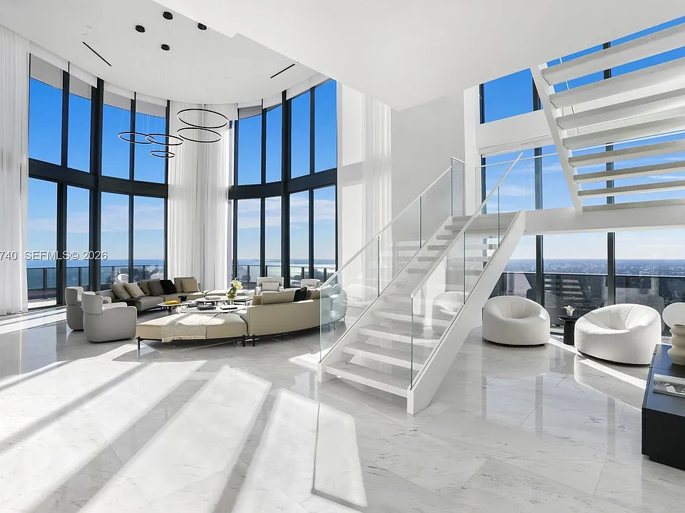1000 Brickell Plz #UPH6202