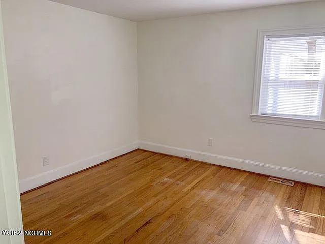111 N Warren St — Photo 10
