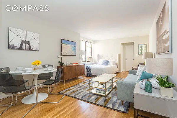 Rented by Compass | media 12