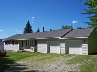 187 Meadowcrest Dr, North Clarendon, VT 05759