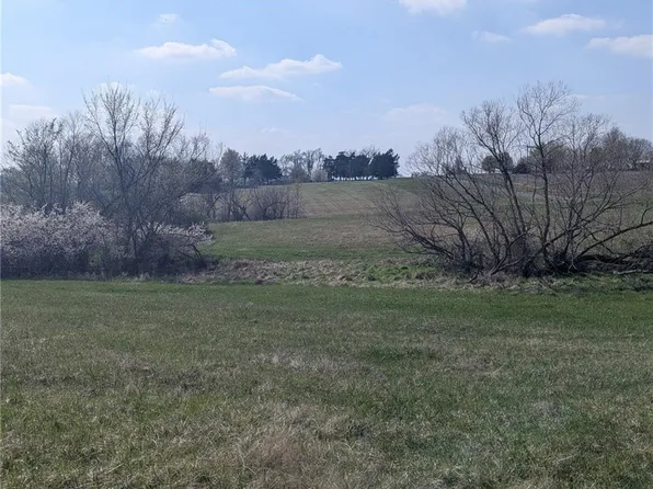 4004 Annapolis Ct, Gallatin, MO 64640