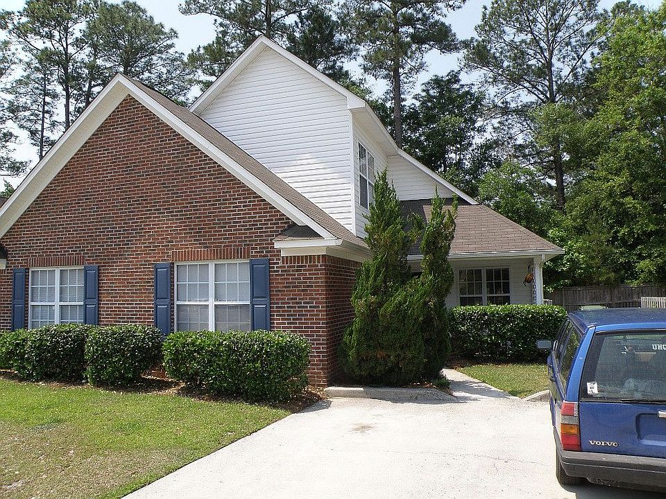 1st image of 315 Saint Rosea Dr
