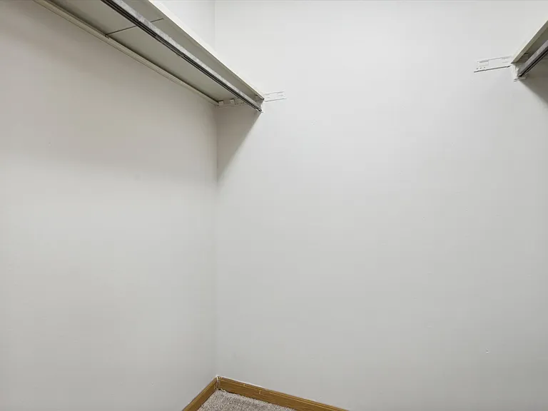 Woodwind Apartments — Photo 11