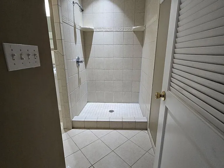 1635 E Ocean View Ave — Photo 14