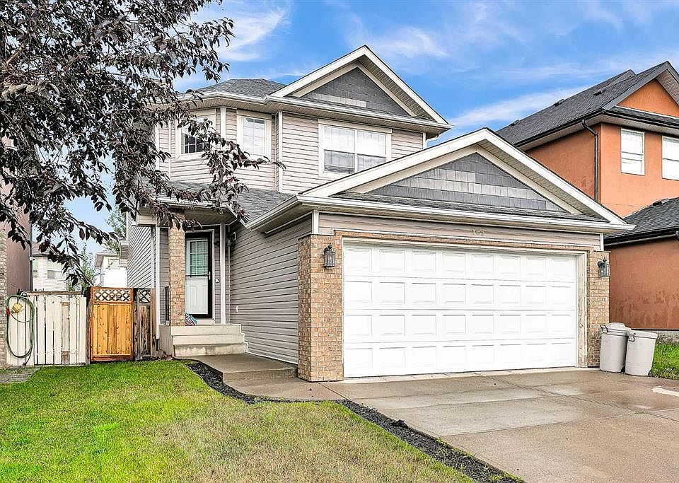 1st image of 165 S Saddlefield Pl NE