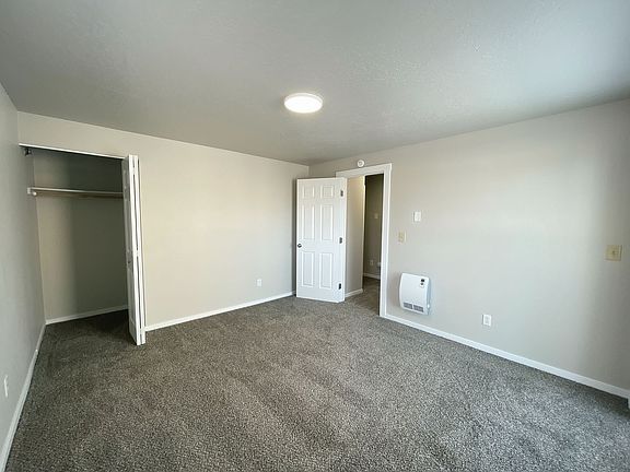 3rd image of 1504 Sunset Ave