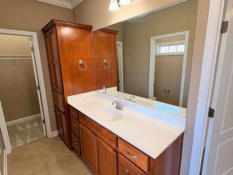 102 Timber Hill Ct — Photo 15