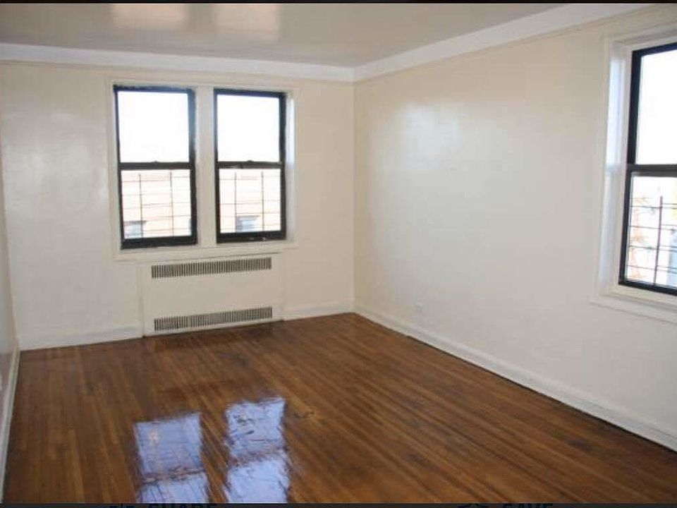 2nd image of 1760 Union St APT E9