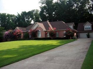 453 Stonemeadow Rd, Clarksville, TN 37043