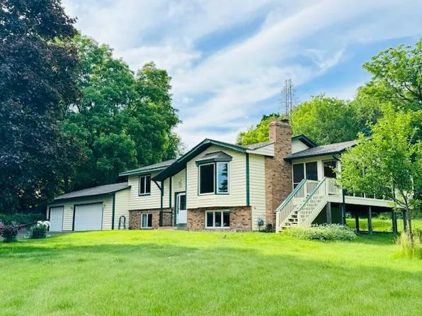 2082 W 65th St, Excelsior, MN 55331
